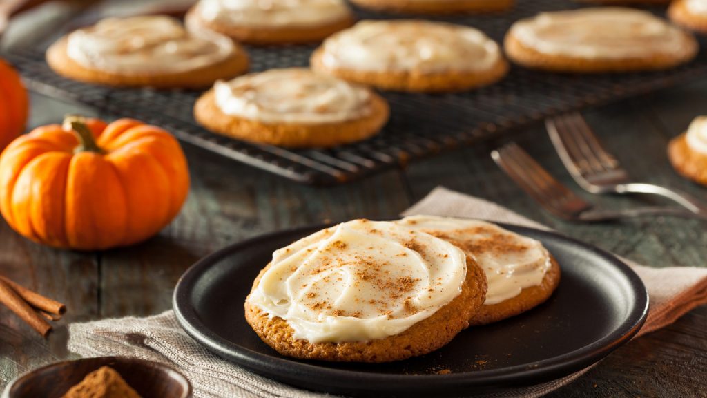 Soft-and-Sweet-Pumpkin-Spice-Cookies
